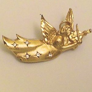 USA marked vintage 1970 Golden colored with rhinestones angel playing violin pin